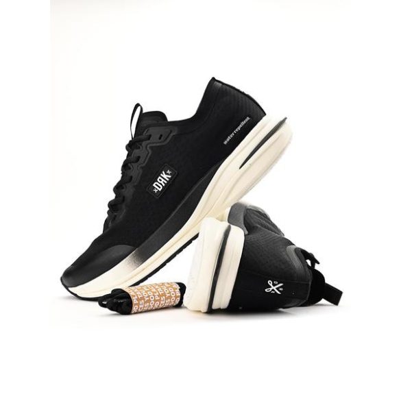 Dorko férfi cipő-Runique Shield