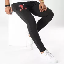   New Era HLAÃE NBA SCRIPT JOGGER CHIBUL BLKFDR Férfi nadrág - SM-60284784